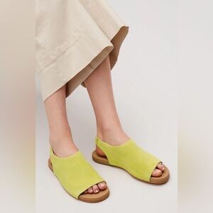 COS Elastic Detail Sandal